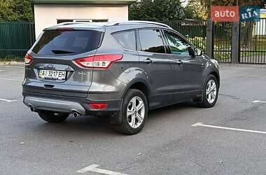 Внедорожник / Кроссовер Ford Kuga 2013 в 