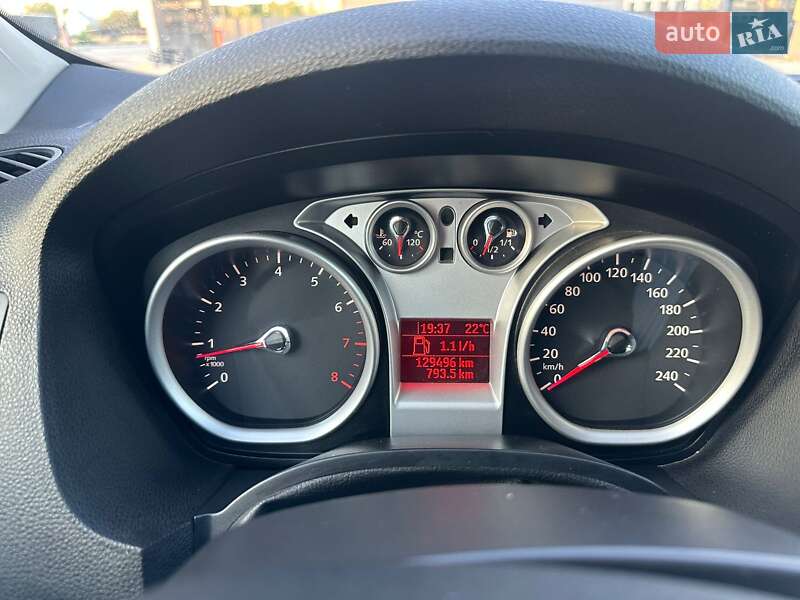 Внедорожник / Кроссовер Ford Kuga 2010 в Каменец-Подольском