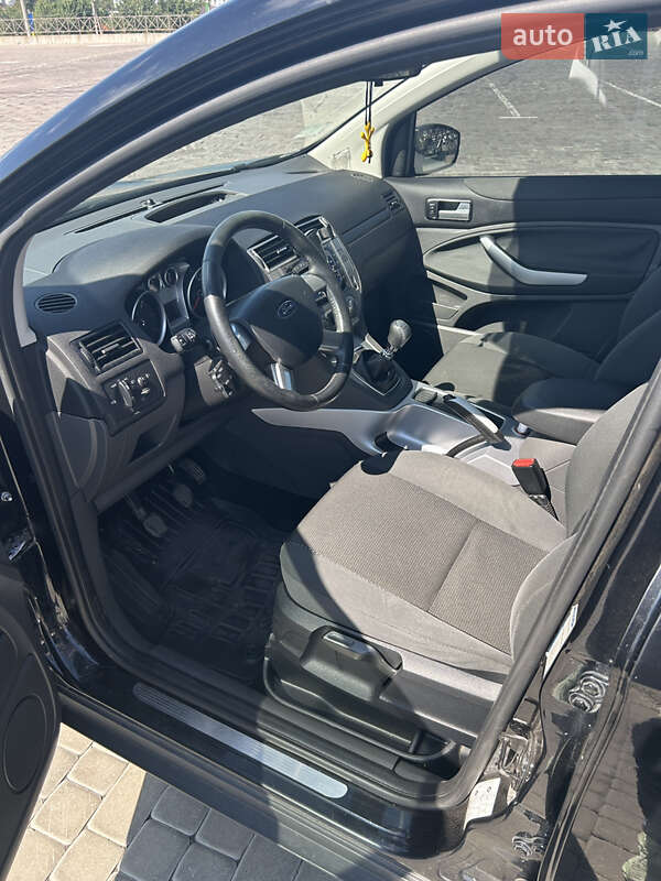 Внедорожник / Кроссовер Ford Kuga 2010 в Харькове