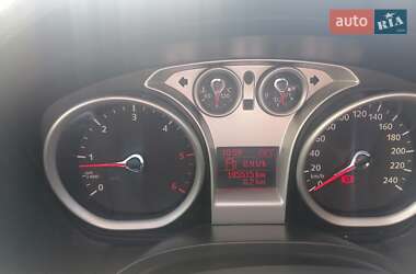 Внедорожник / Кроссовер Ford Kuga 2012 в 