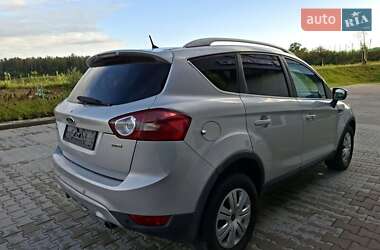 Внедорожник / Кроссовер Ford Kuga 2010 в 
