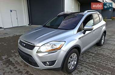 Внедорожник / Кроссовер Ford Kuga 2010 в 