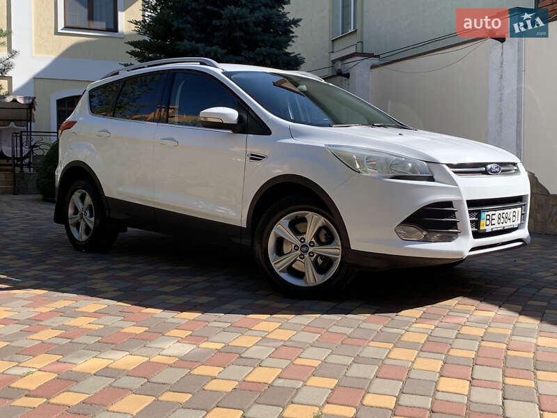 Внедорожник / Кроссовер Ford Kuga 2013 в Николаеве