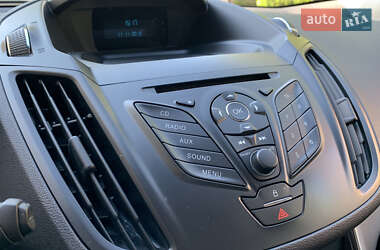 Внедорожник / Кроссовер Ford Kuga 2013 в 