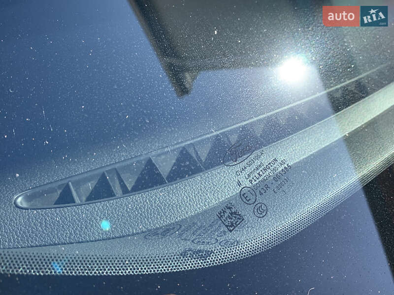 Внедорожник / Кроссовер Ford Kuga 2013 в Николаеве