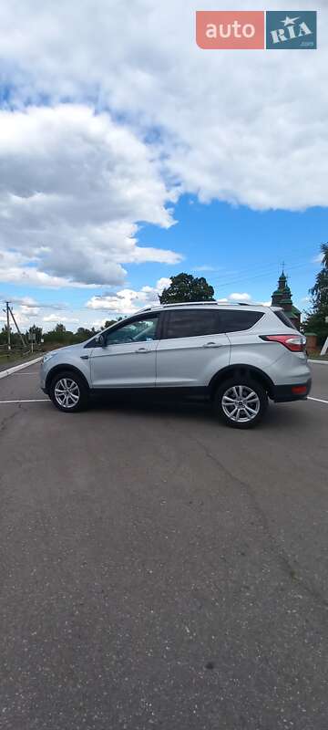 Внедорожник / Кроссовер Ford Kuga 2019 в Ромнах фото 39 Внедорожник / Кроссовер Ford Kuga 2019 в Ромнах