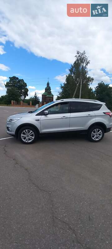 Внедорожник / Кроссовер Ford Kuga 2019 в Ромнах фото 47 Внедорожник / Кроссовер Ford Kuga 2019 в Ромнах