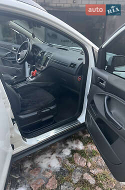 Внедорожник / Кроссовер Ford Kuga 2010 в Кобеляках