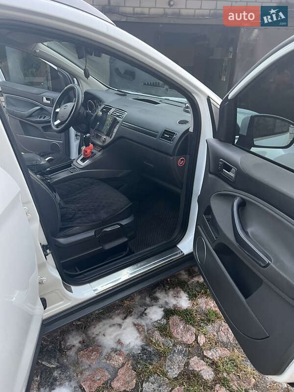 Внедорожник / Кроссовер Ford Kuga 2010 в Кобеляках