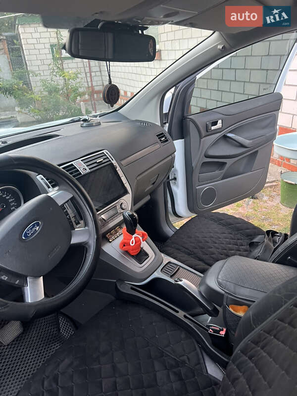 Внедорожник / Кроссовер Ford Kuga 2010 в Кобеляках