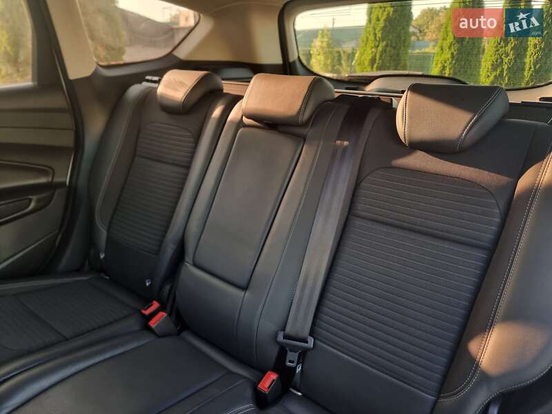Внедорожник / Кроссовер Ford Kuga 2017 в Виннице фото 74 Внедорожник / Кроссовер Ford Kuga 2017 в Виннице