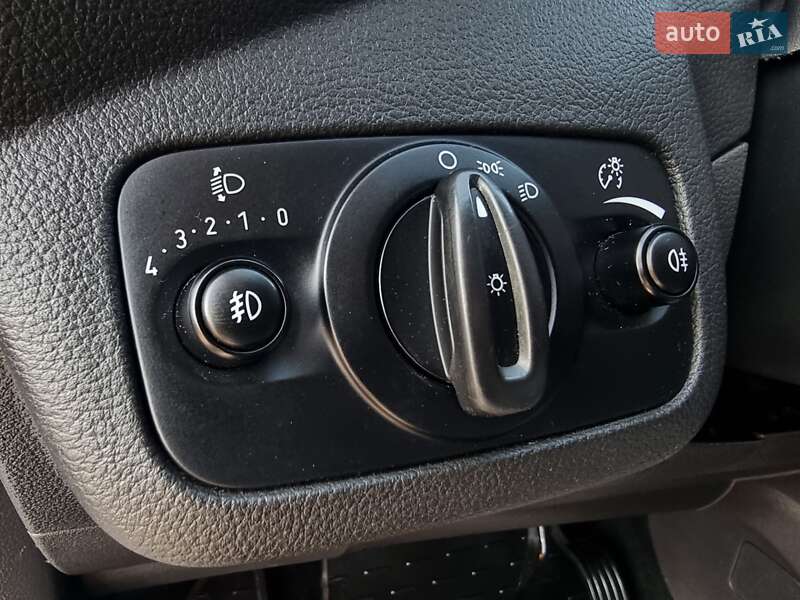 Внедорожник / Кроссовер Ford Kuga 2017 в Виннице фото 53 Внедорожник / Кроссовер Ford Kuga 2017 в Виннице