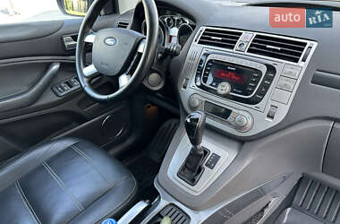 Внедорожник / Кроссовер Ford Kuga 2010 в 