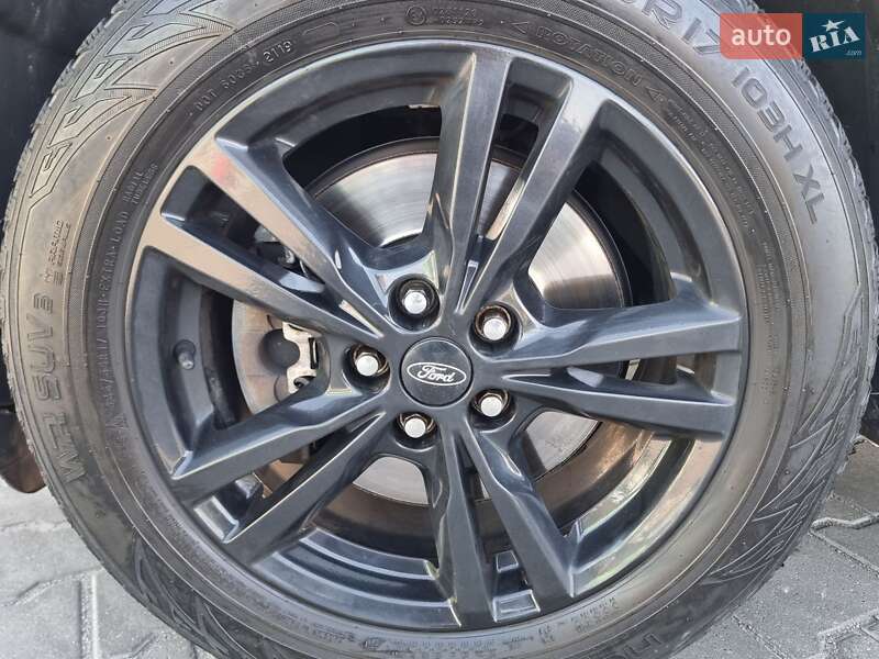 Внедорожник / Кроссовер Ford Kuga 2017 в Виннице фото 3 Внедорожник / Кроссовер Ford Kuga 2017 в Виннице