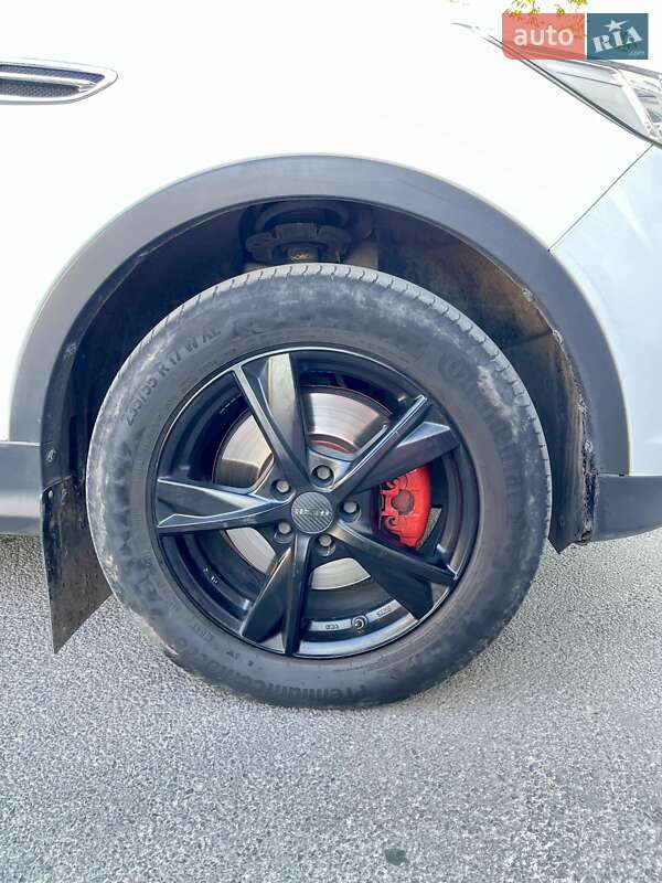 Внедорожник / Кроссовер Ford Kuga 2016 в Тернополе