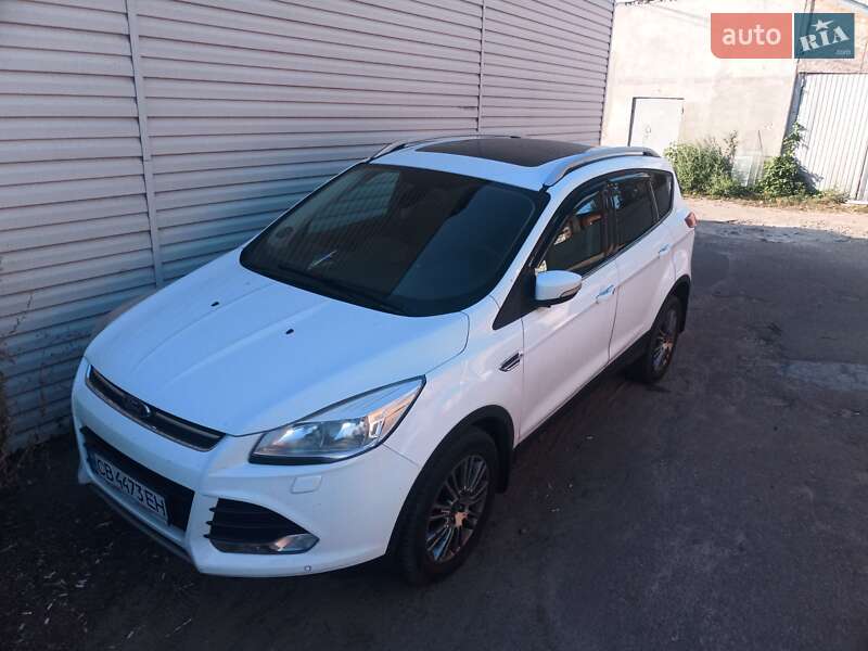 Внедорожник / Кроссовер Ford Kuga 2014 в 