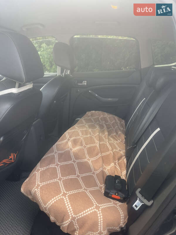 Внедорожник / Кроссовер Ford Kuga 2008 в Сумах