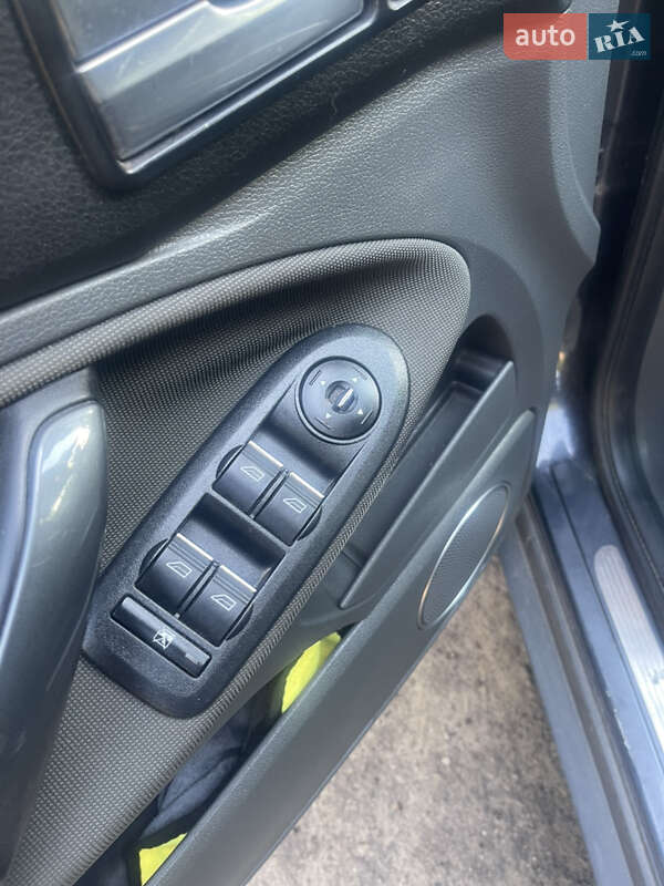 Внедорожник / Кроссовер Ford Kuga 2008 в Сумах