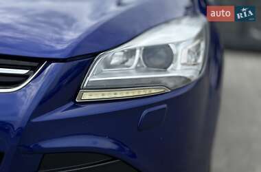 Внедорожник / Кроссовер Ford Kuga 2013 в 