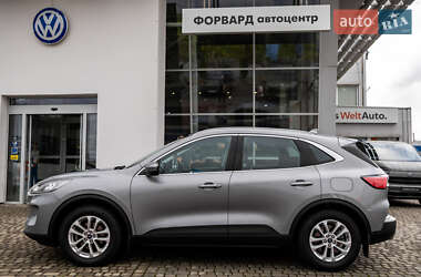 Внедорожник / Кроссовер Ford Kuga 2020 в 