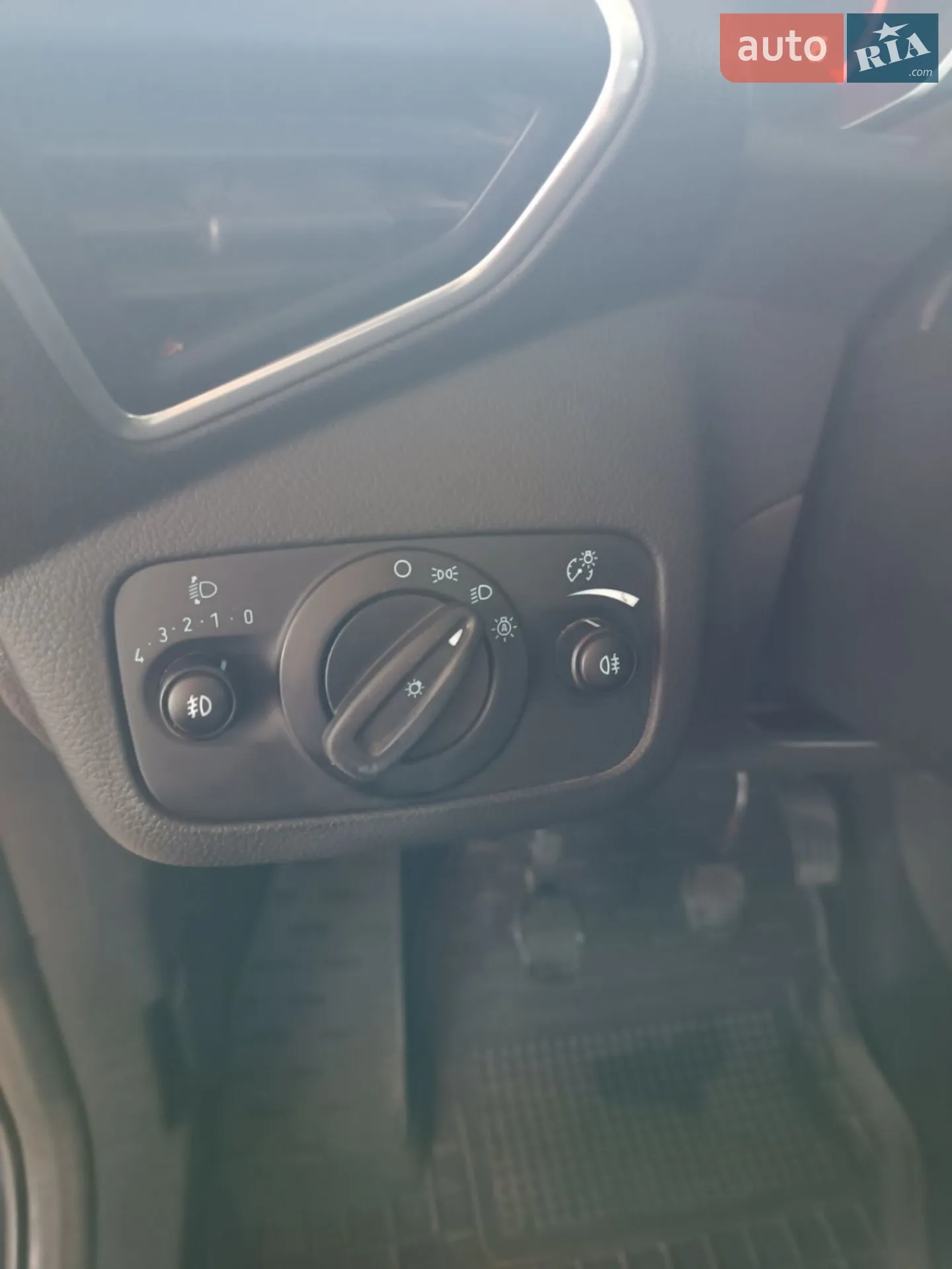 2015 Ford Kuga - мініатюра 9