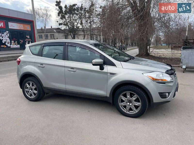 Внедорожник / Кроссовер Ford Kuga 2009 в Харькове