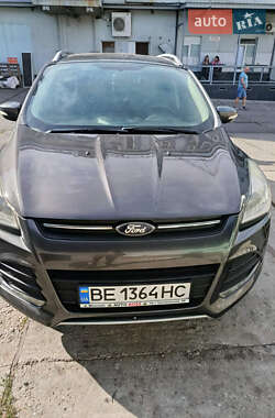 Внедорожник / Кроссовер Ford Kuga 2015 в 