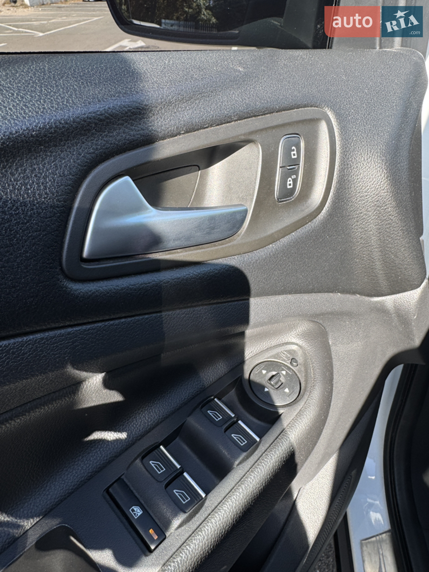 2019 Ford Kuga - мініатюра 18
