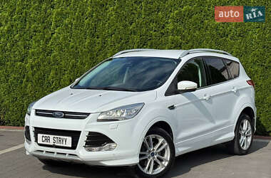 Внедорожник / Кроссовер Ford Kuga 2016 в Стрые