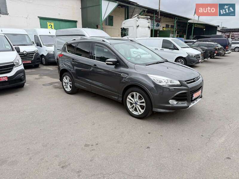 Внедорожник / Кроссовер Ford Kuga 2015 в Луцке