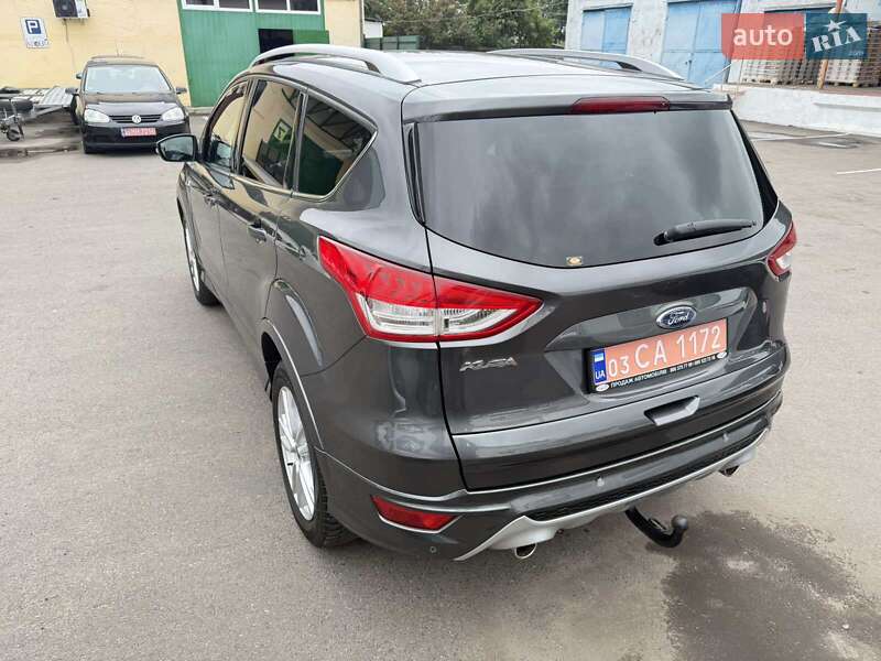 Внедорожник / Кроссовер Ford Kuga 2015 в Луцке