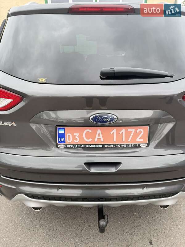 Внедорожник / Кроссовер Ford Kuga 2015 в Луцке