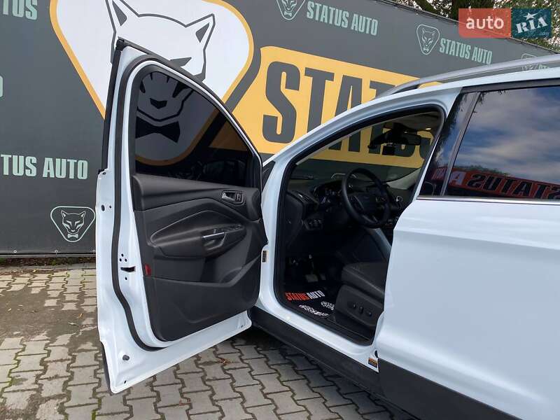 Позашляховик / Кросовер Ford Kuga 2017 в Хмельницькому