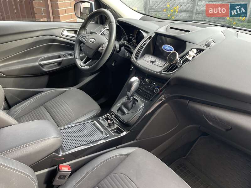 Внедорожник / Кроссовер Ford Kuga 2019 в Киеве фото 10 Внедорожник / Кроссовер Ford Kuga 2019 в Киеве