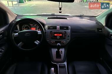 Внедорожник / Кроссовер Ford Kuga 2010 в 