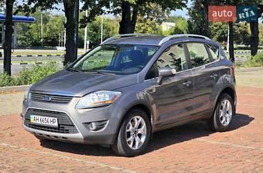 Внедорожник / Кроссовер Ford Kuga 2012 в Харькове