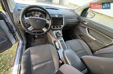 Внедорожник / Кроссовер Ford Kuga 2011 в 