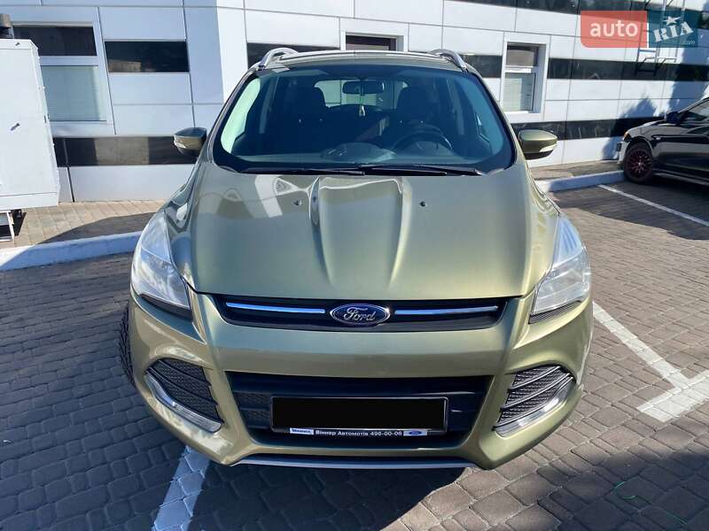 Внедорожник / Кроссовер Ford Kuga 2013 в Киеве