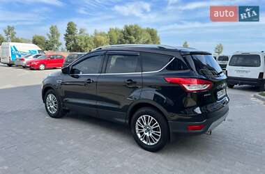 Внедорожник / Кроссовер Ford Kuga 2013 в 