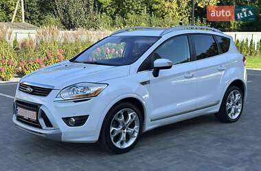 Позашляховик / Кросовер Ford Kuga 2011 в Луцьку