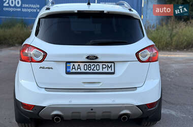Внедорожник / Кроссовер Ford Kuga 2012 в 