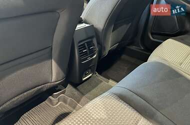Внедорожник / Кроссовер Ford Kuga 2022 в 