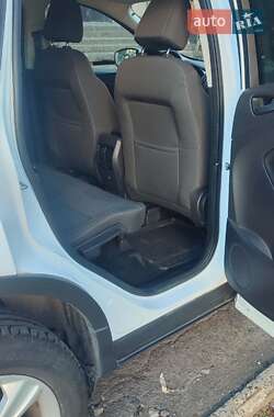 Внедорожник / Кроссовер Ford Kuga 2016 в 