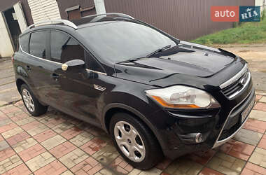 Внедорожник / Кроссовер Ford Kuga 2011 в 