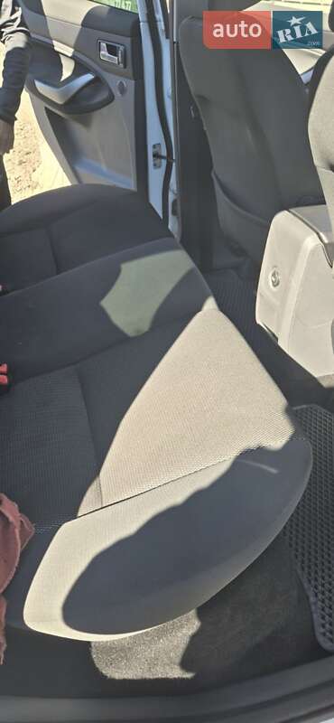 Позашляховик / Кросовер Ford Kuga 2010 в Луцьку