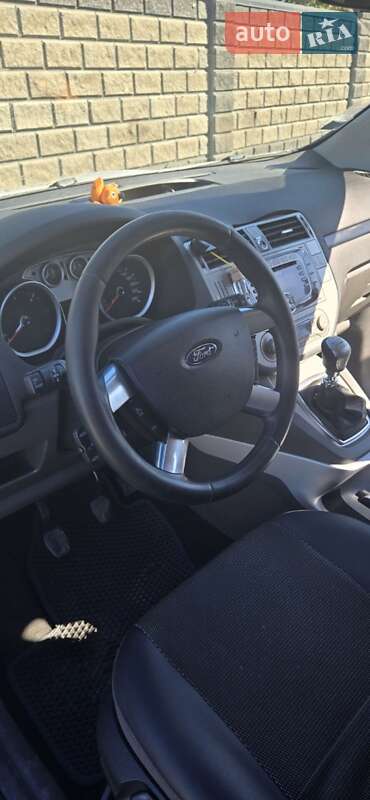 Позашляховик / Кросовер Ford Kuga 2010 в Луцьку