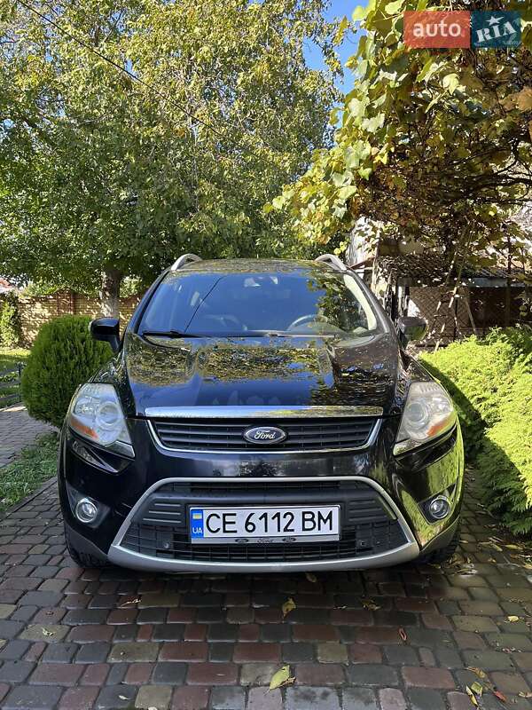 Внедорожник / Кроссовер Ford Kuga 2011 в 