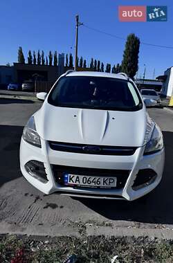 Позашляховик / Кросовер Ford Kuga 2013 в Києві