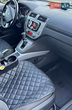 Внедорожник / Кроссовер Ford Kuga 2012 в 