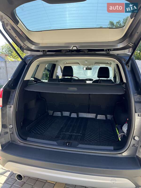 Позашляховик / Кросовер Ford Kuga 2013 в Тернополі